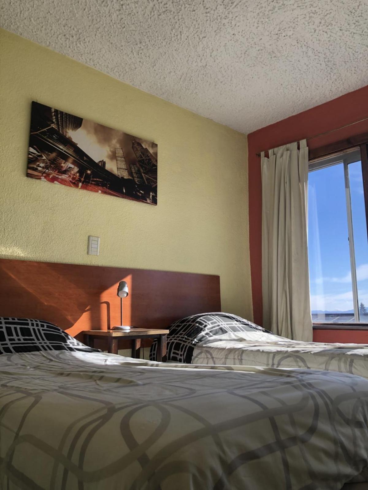 Italia Inn Hostel San Carlos de Bariloche Eksteriør bilde