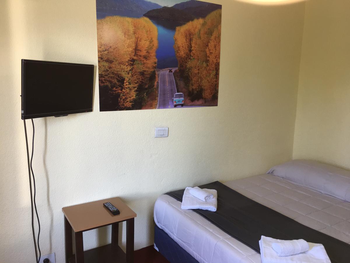 Italia Inn Hostel San Carlos de Bariloche Eksteriør bilde